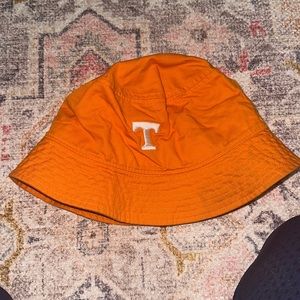 VOLS BUCKET HAT